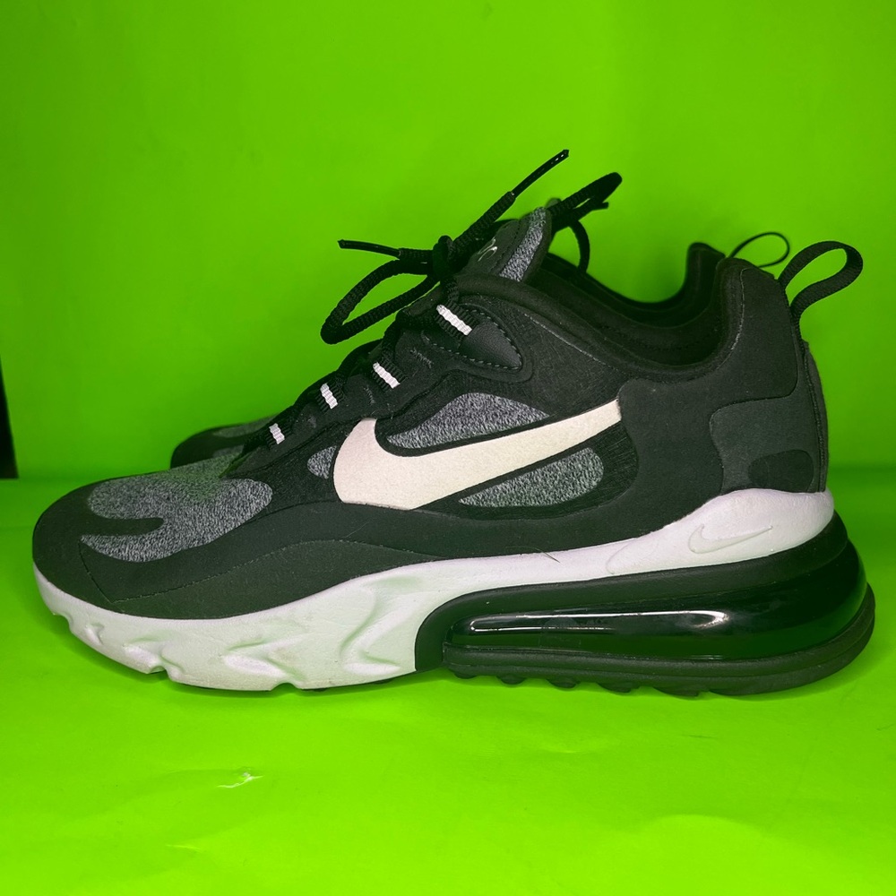 Size 8! Nike Air Max 270 React Op-Art